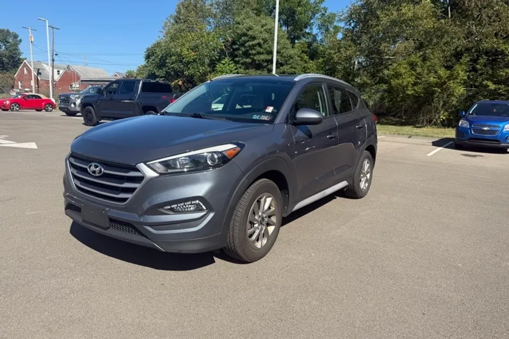2023 Hyundai Kona SEL photo 1