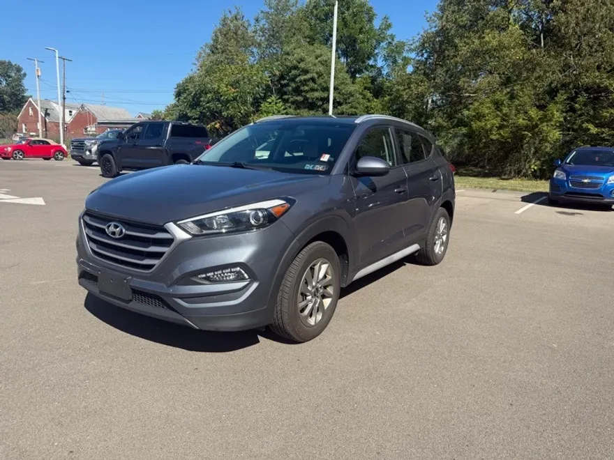 2023 Hyundai Kona SEL photo 1