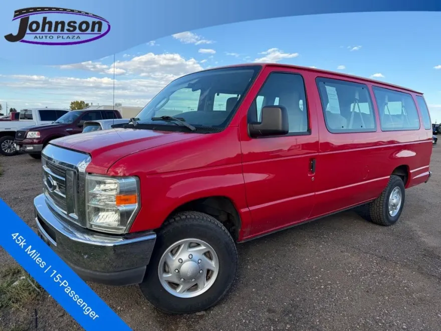 2014 Ford E-350 XLT photo 1