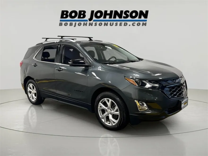 2019 Chevrolet Equinox LT photo 1