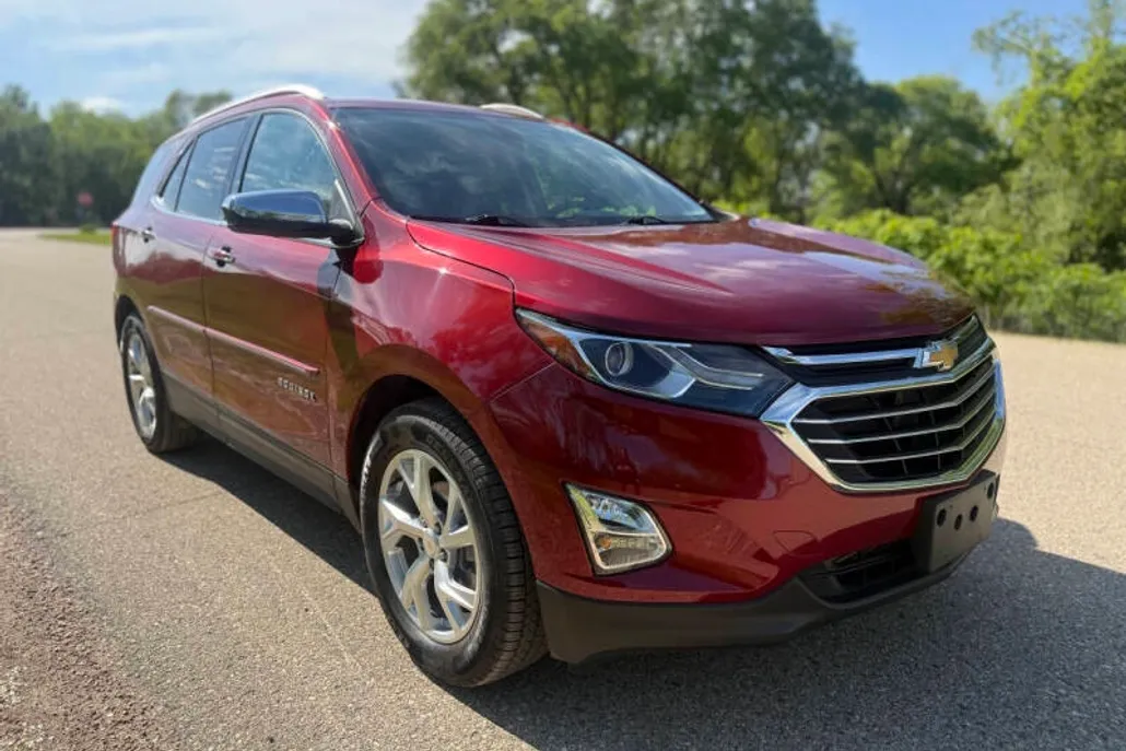 2019 Chevrolet Equinox Premier photo 1