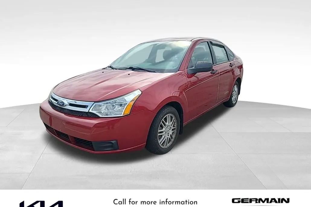 2010 Ford Focus SE photo 1