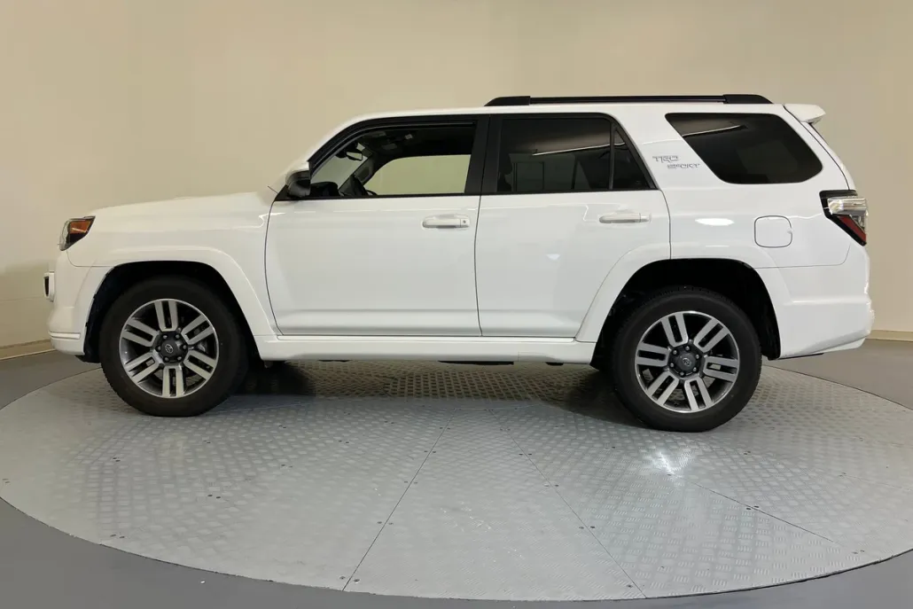 2024 Toyota 4Runner TRD Sport photo 1