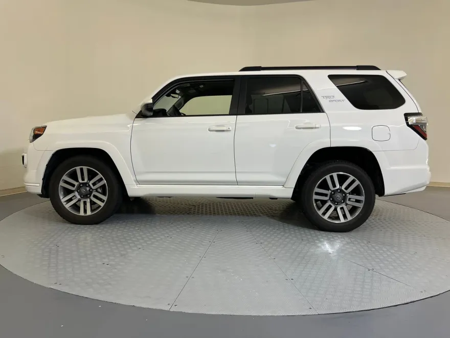 2024 Toyota 4Runner TRD Sport photo 1