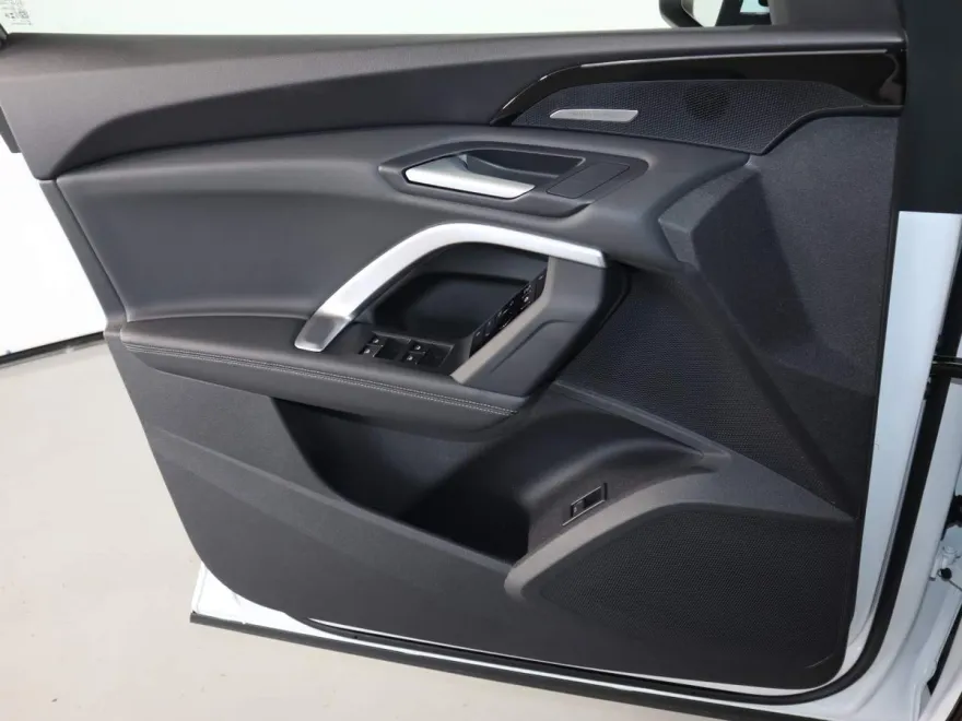 2025 Audi Q5 Premium Plus TFSI photo 1