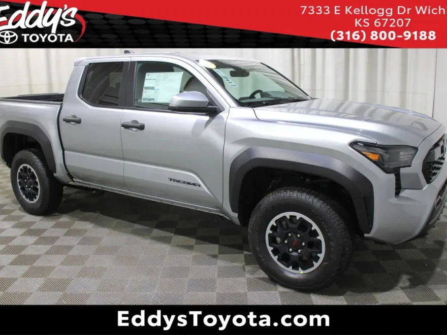 2025 Toyota Tacoma TRD Off-Road photo 1
