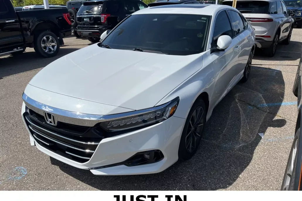 2022 Honda Accord EX-L photo 1