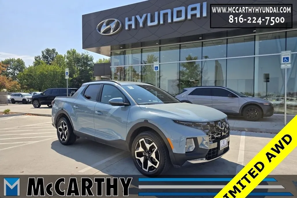 2023 Hyundai Santa Cruz Limited photo 1