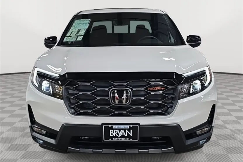 2025 Honda Ridgeline TrailSport photo 1