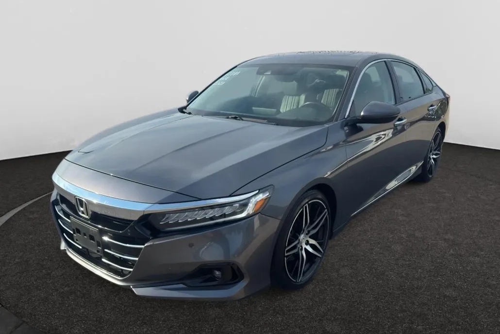 2021 Honda Accord Touring 2.0T photo 1