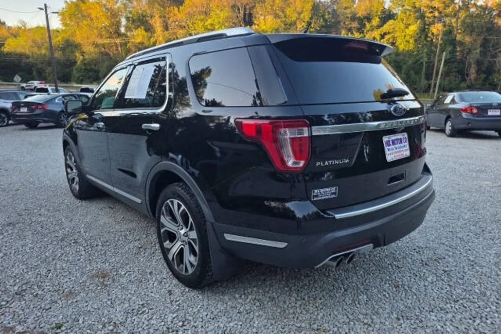 2018 Ford Explorer Platinum photo 1