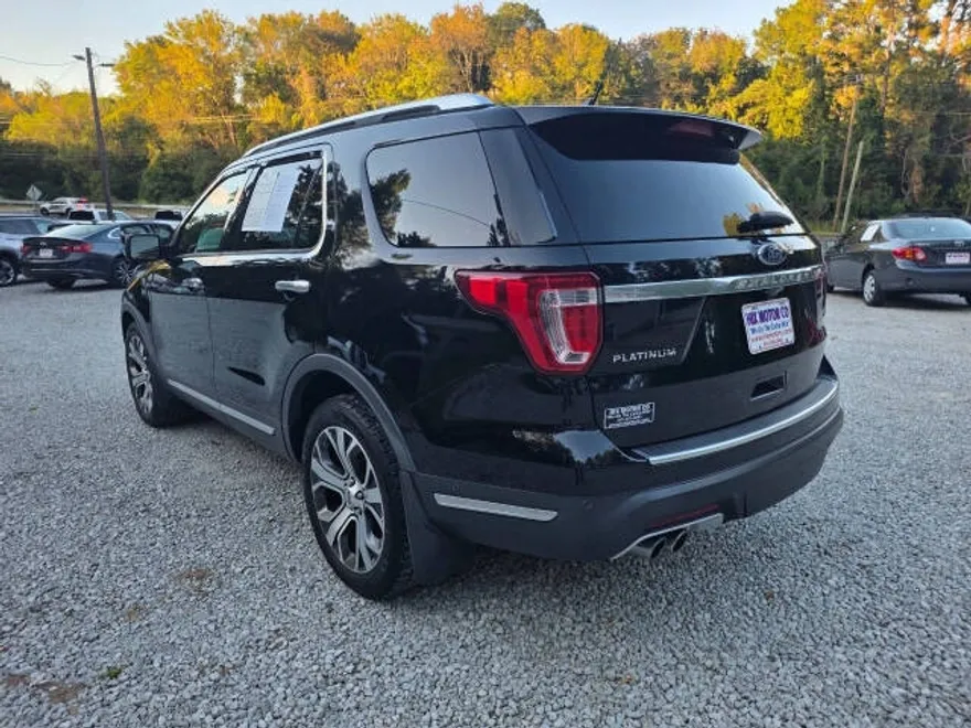 2018 Ford Explorer Platinum photo 1