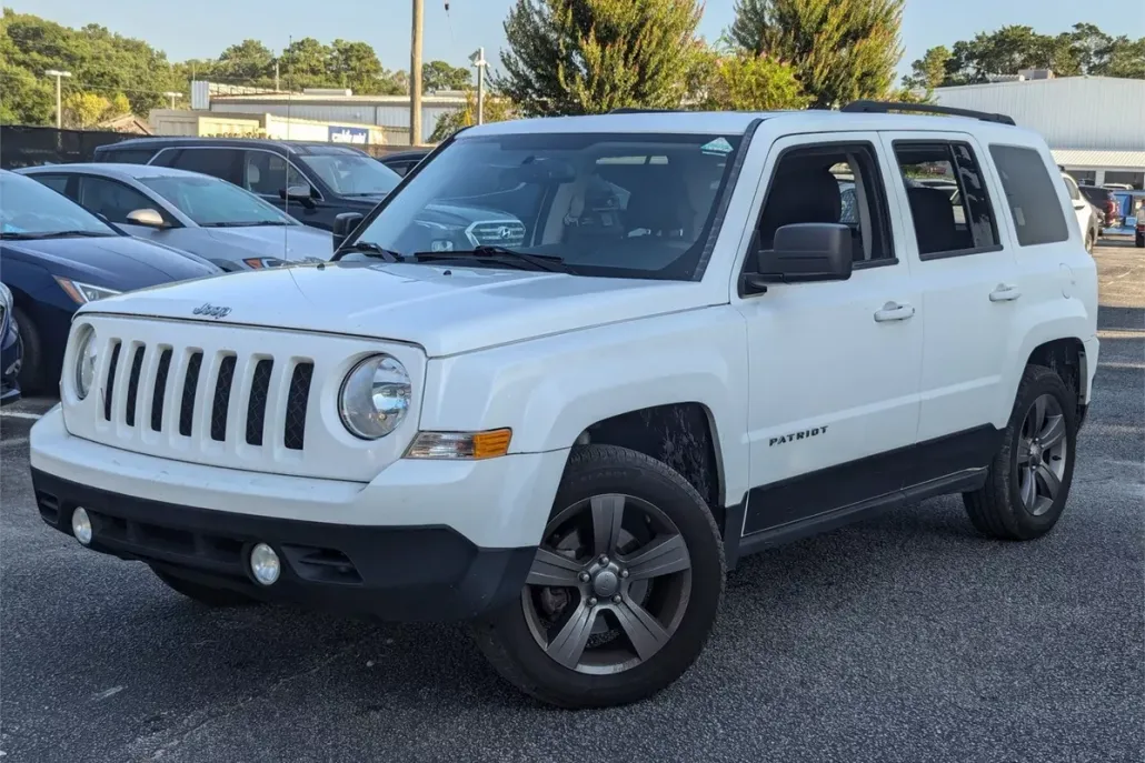 2015 Jeep Patriot High Altitude Altitude Edition Sport photo 1