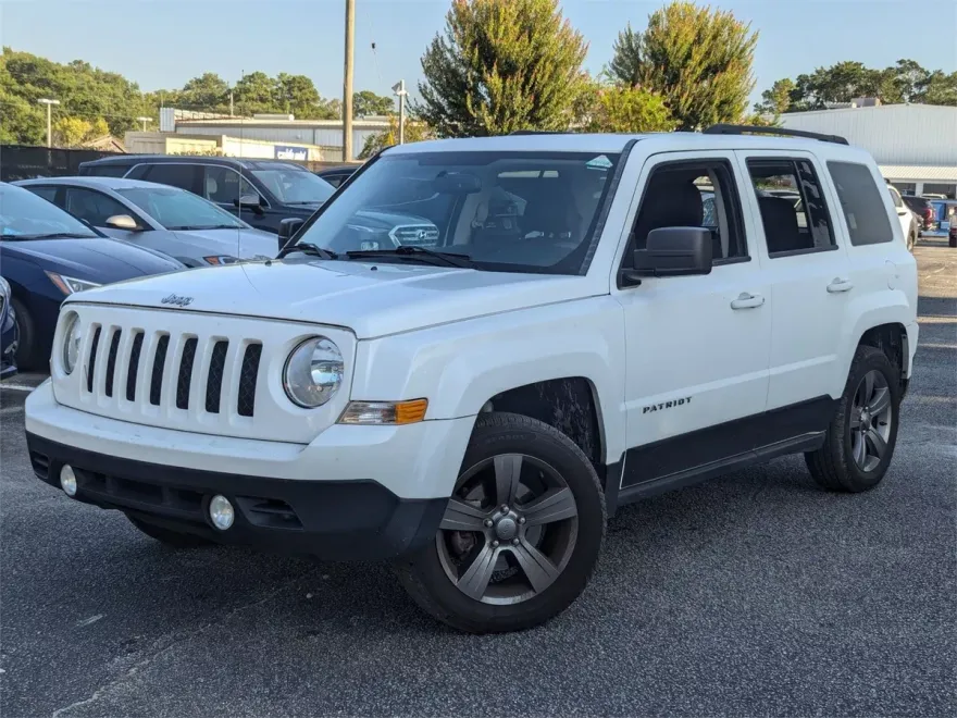 2015 Jeep Patriot High Altitude Altitude Edition Sport photo 1