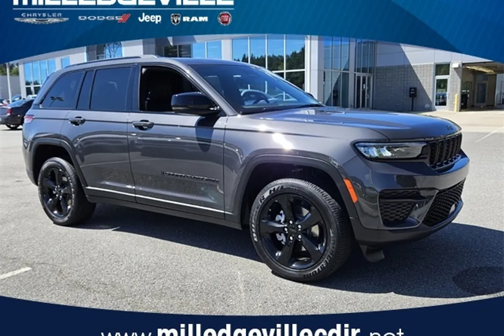 2025 Jeep Grand Cherokee Altitude X photo 1