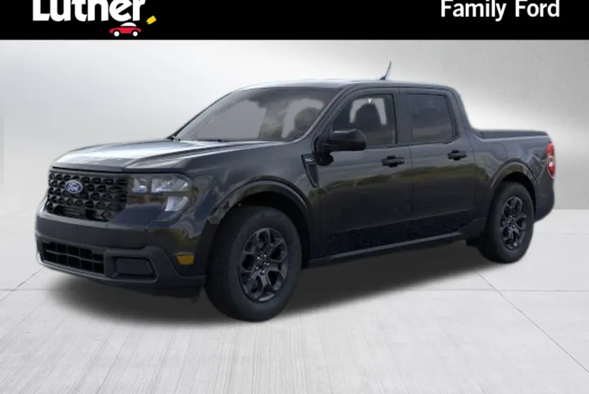 2025 Ford Maverick XLT photo 1