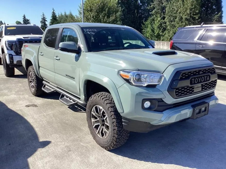 2023 Toyota Tacoma SR 4x4 photo 1
