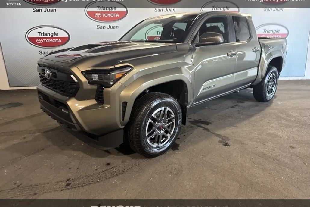 2025 Toyota Tacoma photo 1