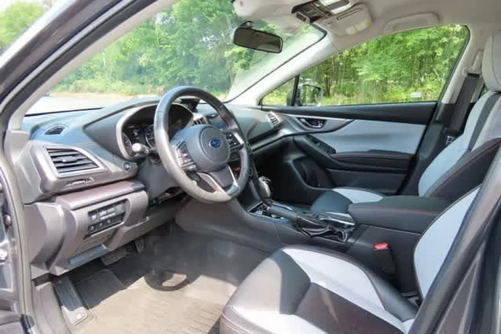 2023 Subaru Crosstrek Limited photo 1
