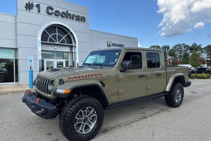 2025 Jeep Gladiator Mojave photo 1