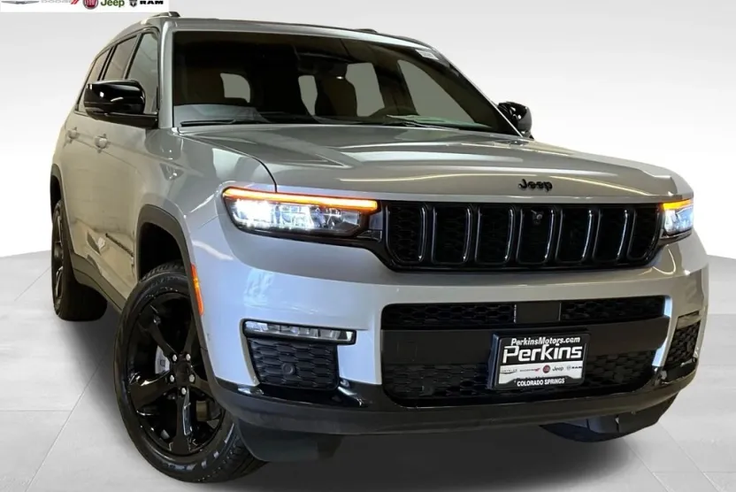 2025 Jeep Grand Cherokee Limited photo 1