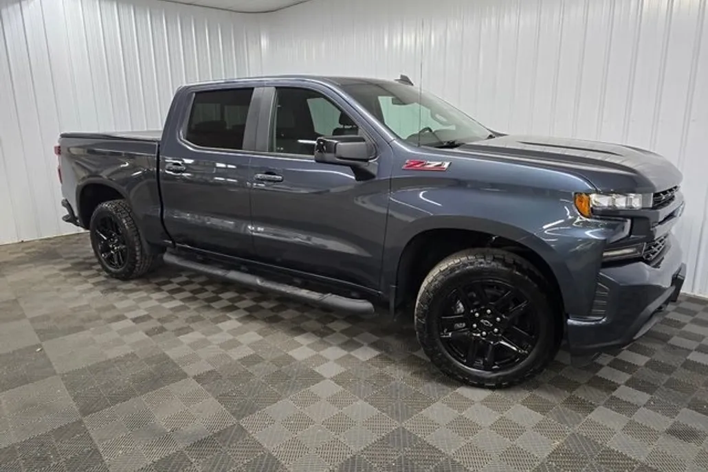 2022 Chevrolet Silverado 1500 RST photo 1