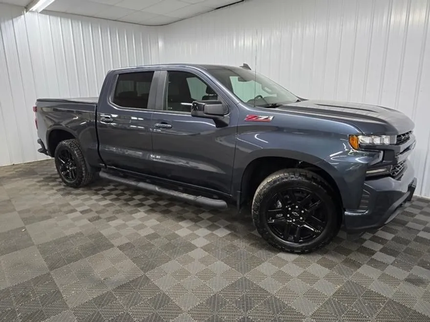 2022 Chevrolet Silverado 1500 RST photo 1