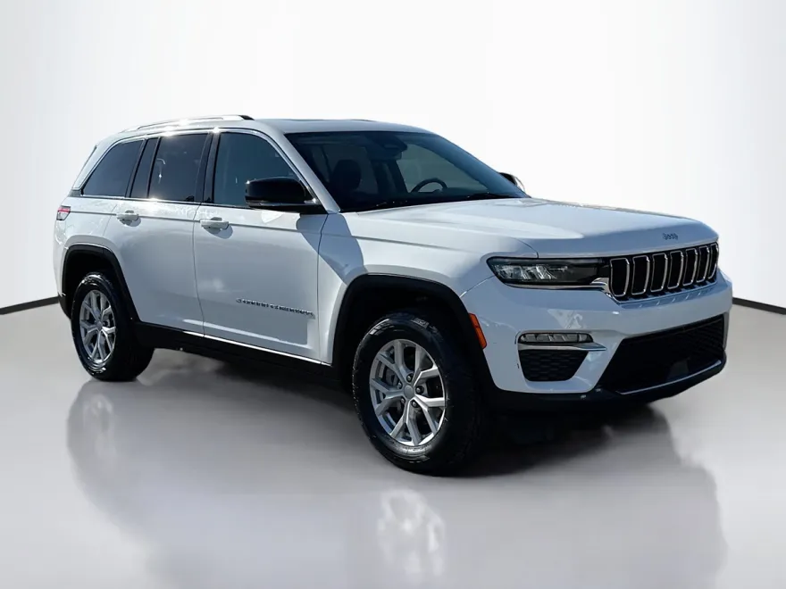 2024 Jeep Grand Cherokee Limited Sport photo 1