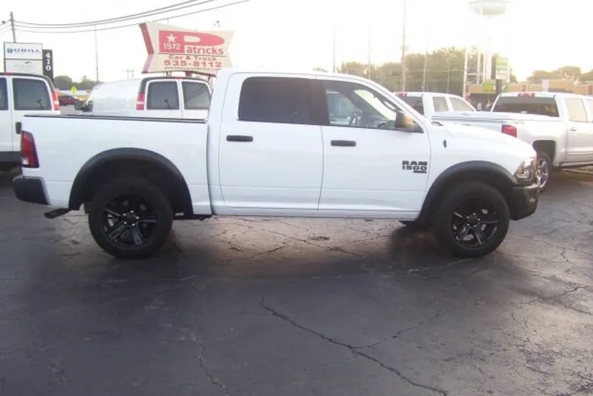 2024 Ram 1500 SLT Warlock photo 1