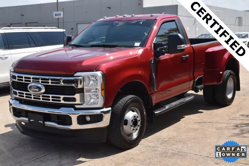 2025 Ford F-350 XLT photo 1