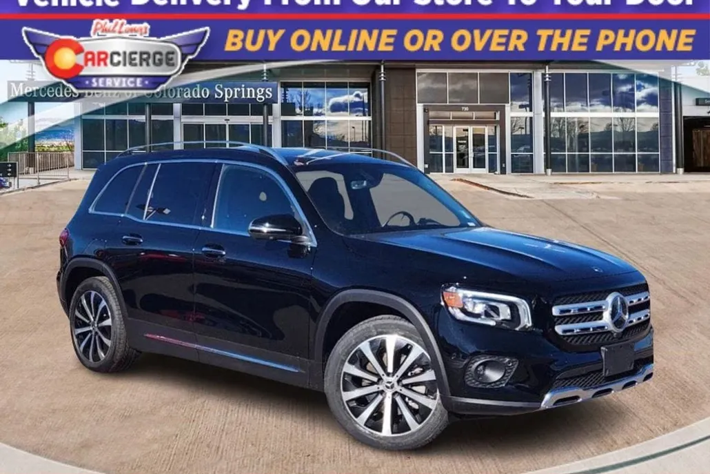 2023 Mercedes Benz GLB 250 4MATIC photo 1