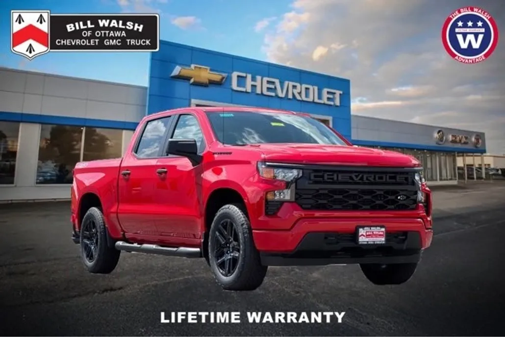 2025 Chevrolet Silverado 1500 Custom photo 1