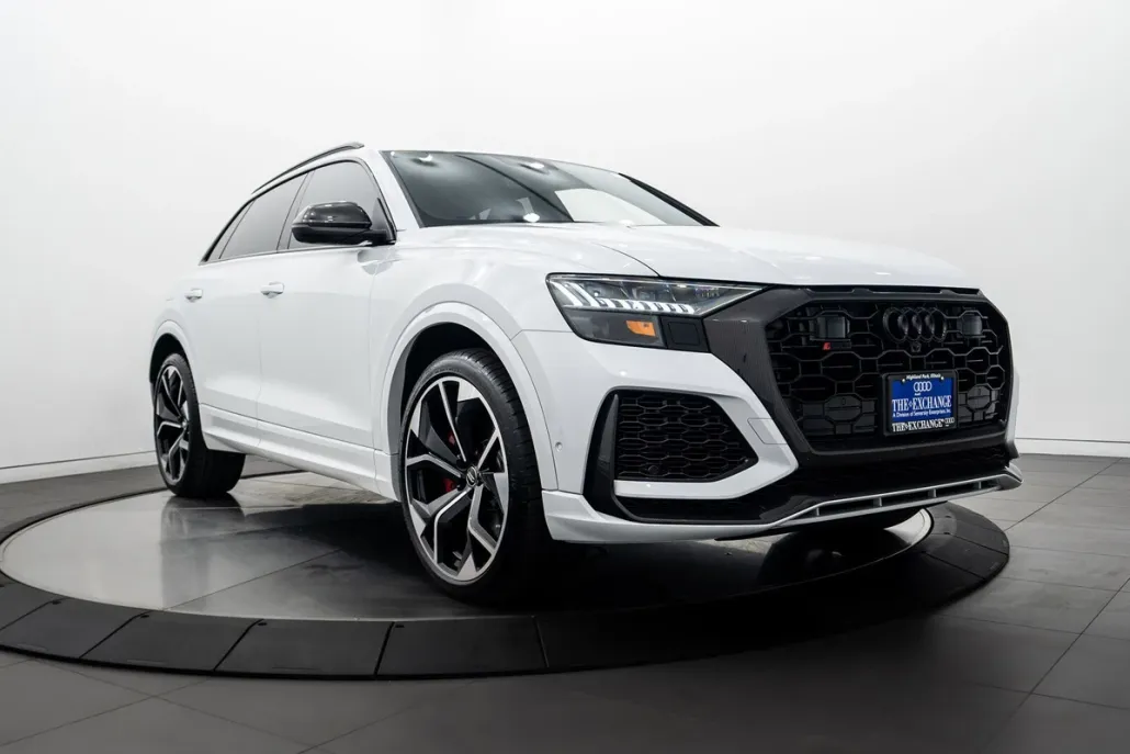 2020 Audi RS Q8 photo 1