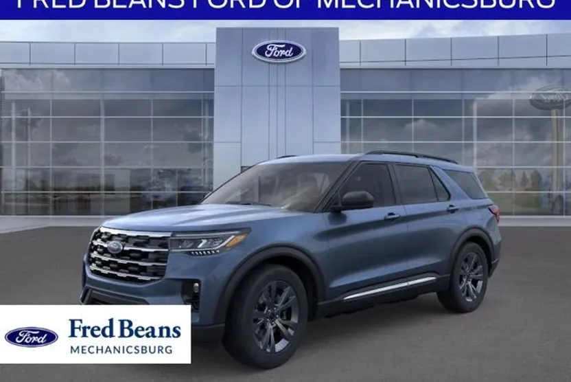 2025 Ford Explorer photo 1