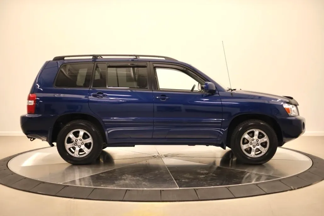 2005 Toyota Highlander photo 1