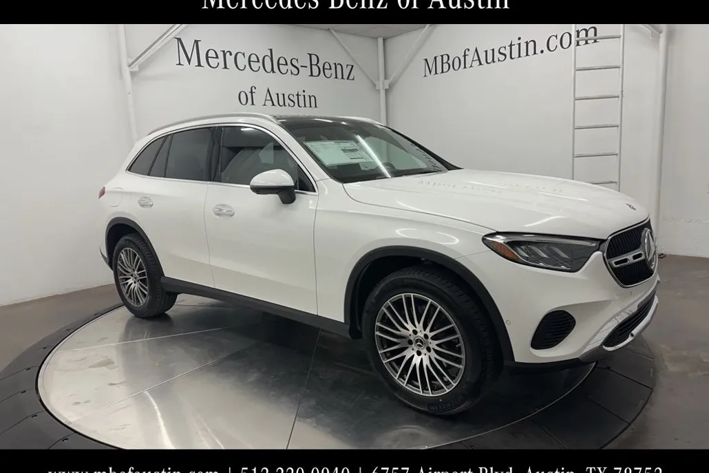 2026 Mercedes Benz GLC 300 4MATIC photo 1