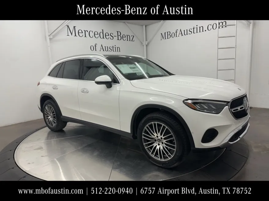 2026 Mercedes Benz GLC 300 4MATIC photo 1