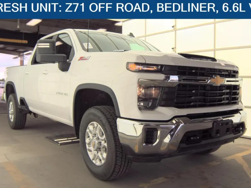 2024 Chevrolet Silverado 2500HD LT photo 1