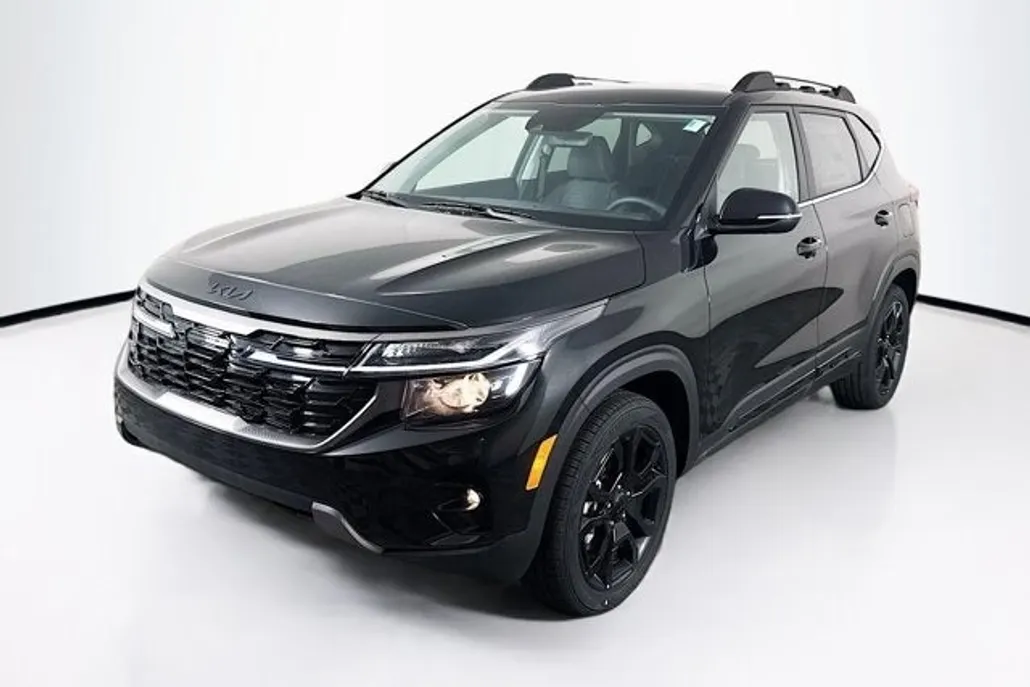 2025 Kia Seltos X-Line photo 1