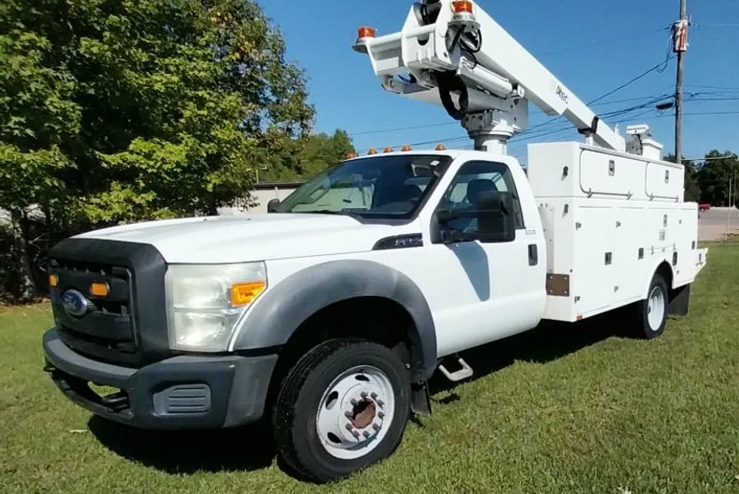 2011 Ford F-450 photo 1