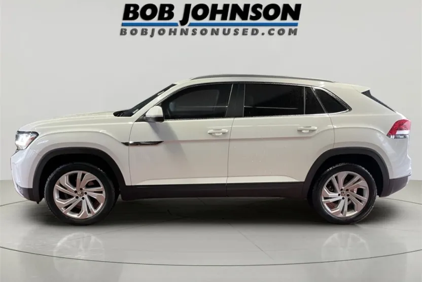 2020 Volkswagen Atlas Cross Sport V6 SEL photo 1