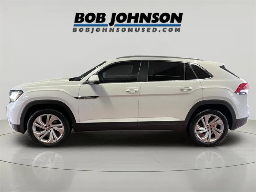 2020 Volkswagen Atlas Cross Sport V6 SEL photo 1