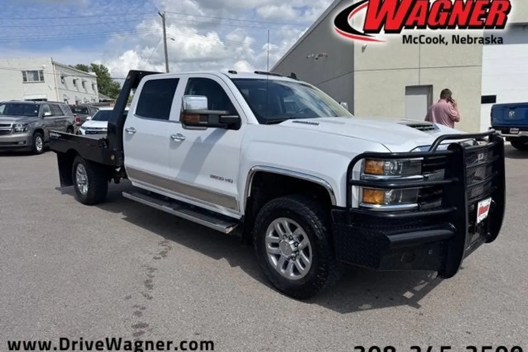 2018 Chevrolet Silverado 3500HD LTZ photo 1