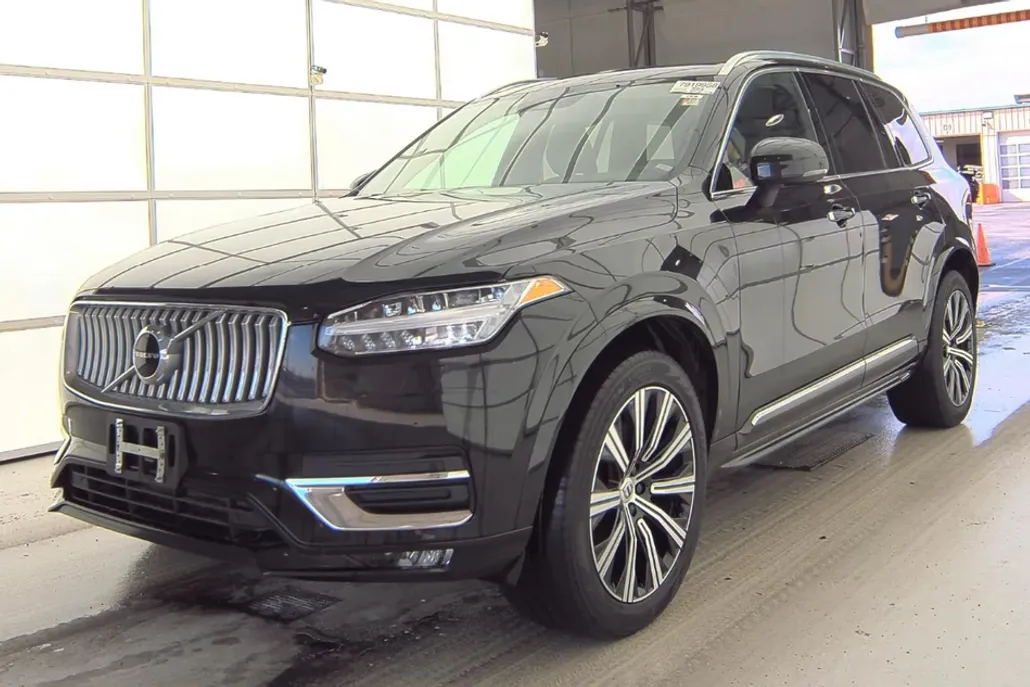 2022 Volvo XC90 T6 AWD Inscription photo 1