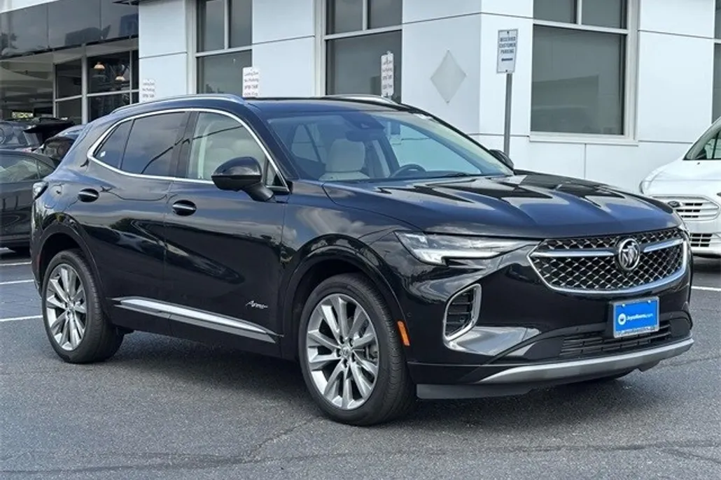 2023 Buick Envision Avenir photo 1