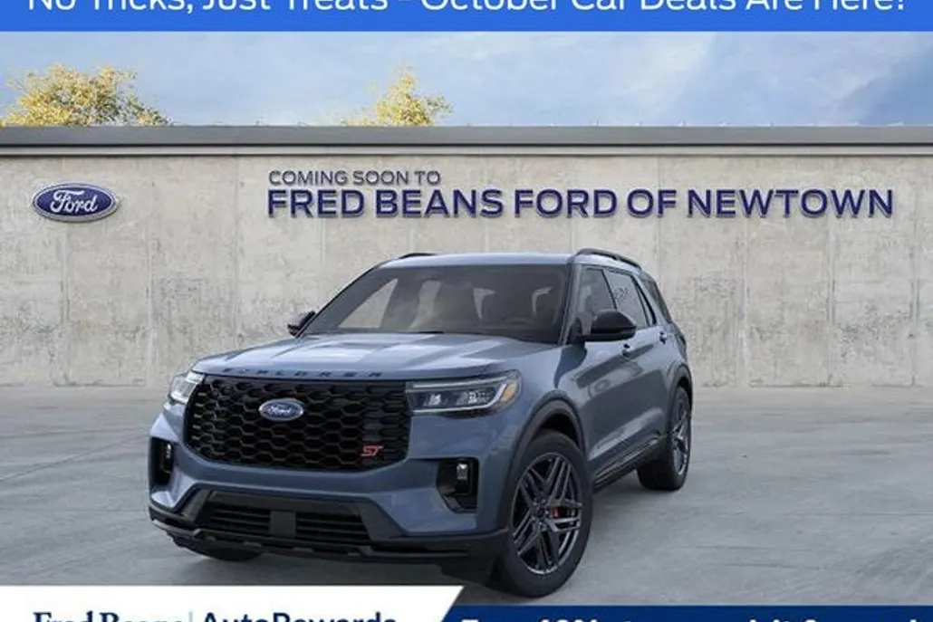 2025 Ford Explorer ST photo 1