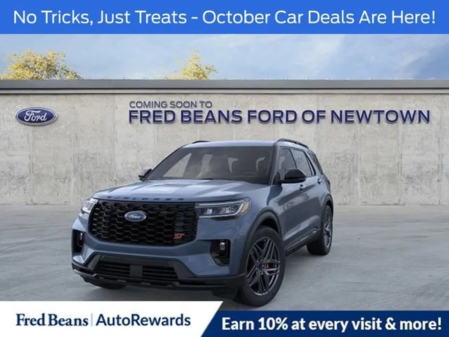 2025 Ford Explorer ST photo 1