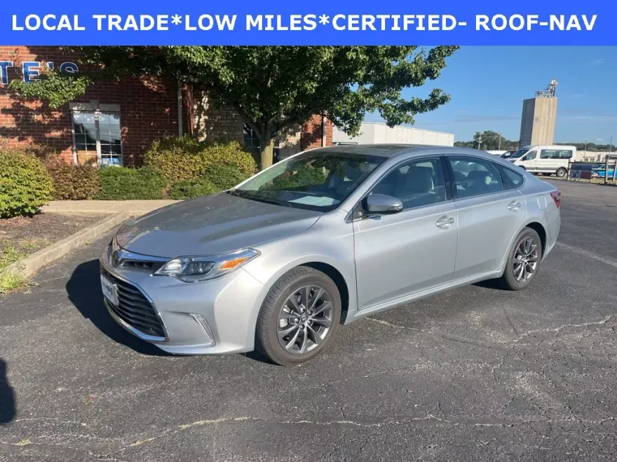 2018 Toyota Avalon XLE Premium photo 1