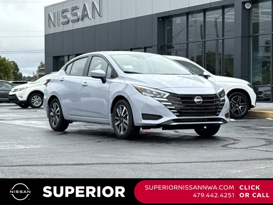 2025 Nissan Versa SV photo 1