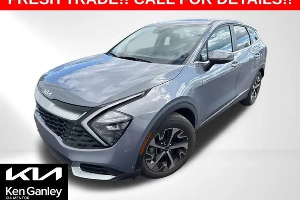 2023 Kia Sportage EX photo 1